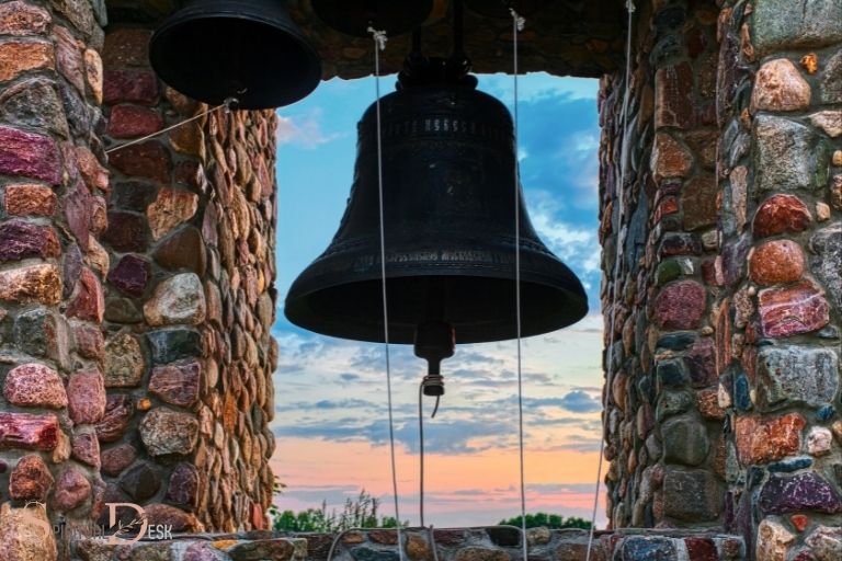 Qual è il significato spirituale di una campana?